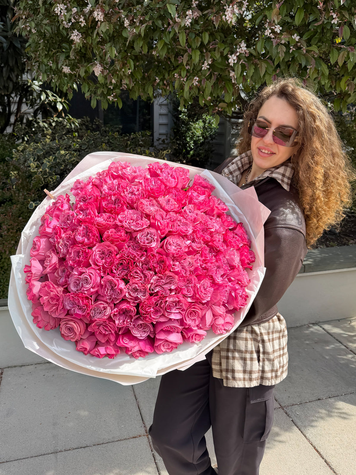 BOUQUET "RASPBERRY VELVET" - GARDEN ROSES